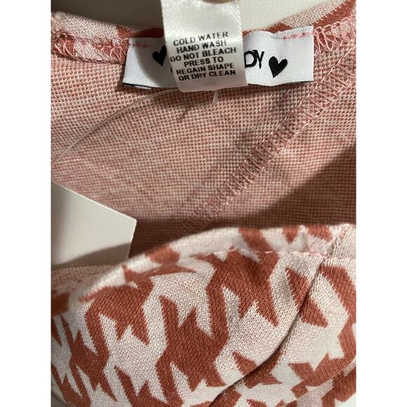 Love Ady Houndstooth Pattern Dress Preppy Fit & Flare Mini Women's Size M/L Pink - Picture 8 of 8